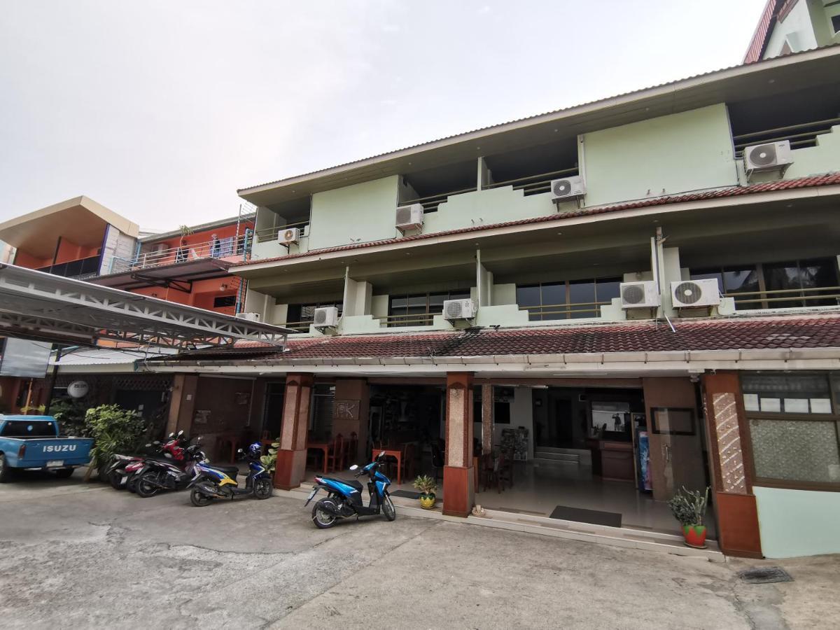 ホテル P.K. マンション Ao Nang エクステリア 写真